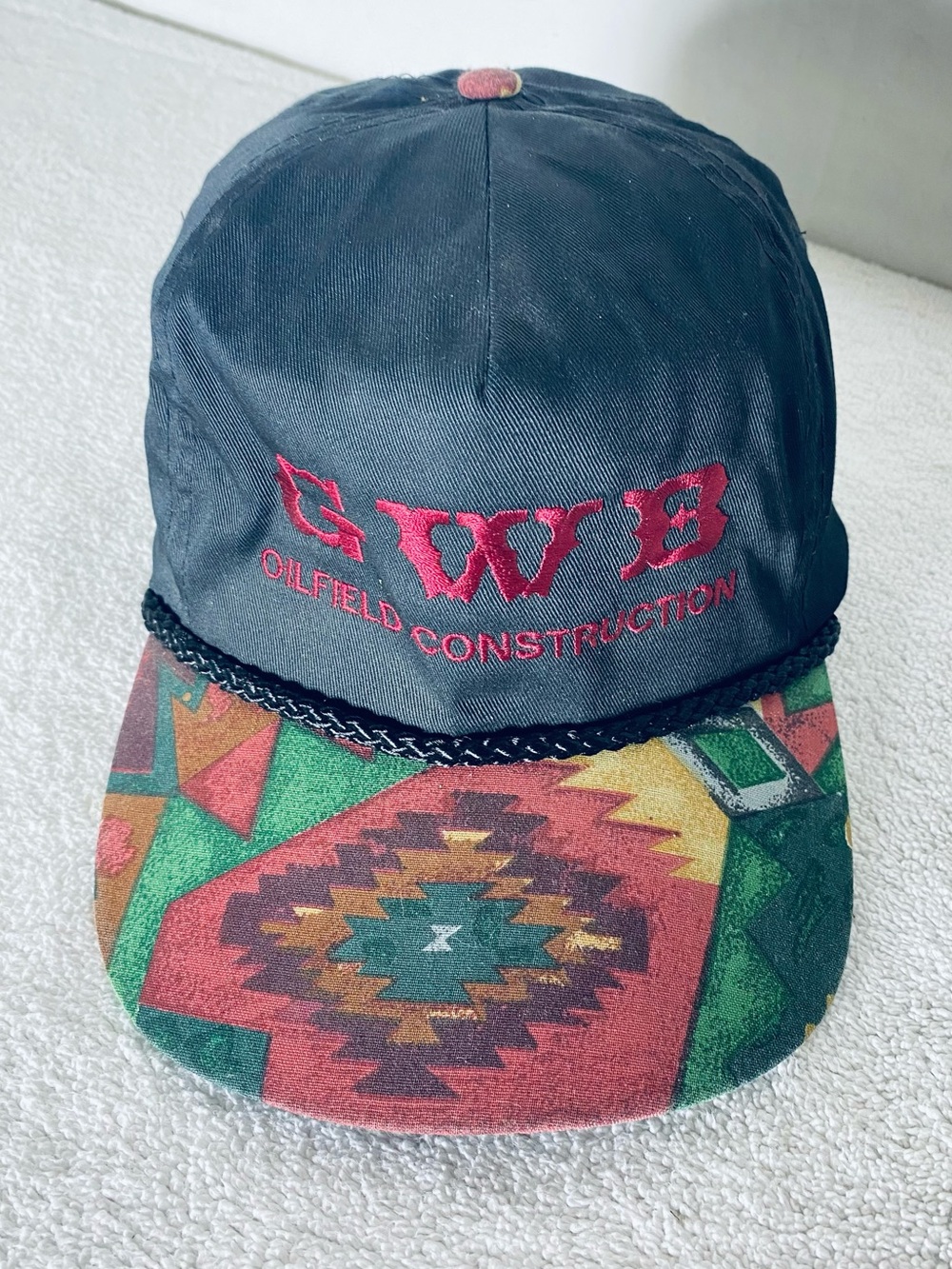 Vintage Black Burgundy Embroidered GWB  Southwestern Print Snap Back Trucker Hat